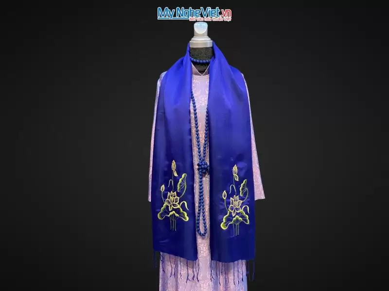khăn lụa Hà Đông Thêu Sen MNV