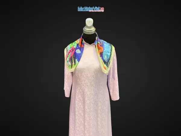 Khăn Lụa Vuông Họa Tiết