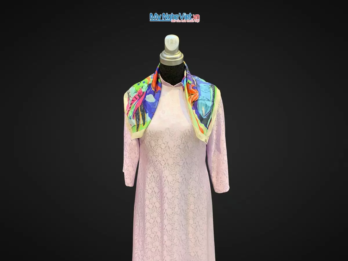 Khăn lụa Bảo Lộc Khăn Lụa Vuông Họa Tiết