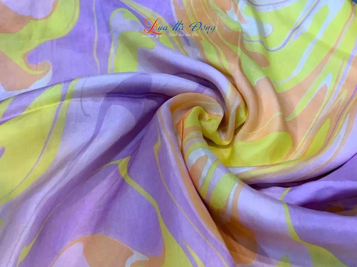 Khăn Lụa Tơ Tằm Vẽ Thủy Ấn Khăn Lụa Tơ Tằm Vẽ Thủy Ấn