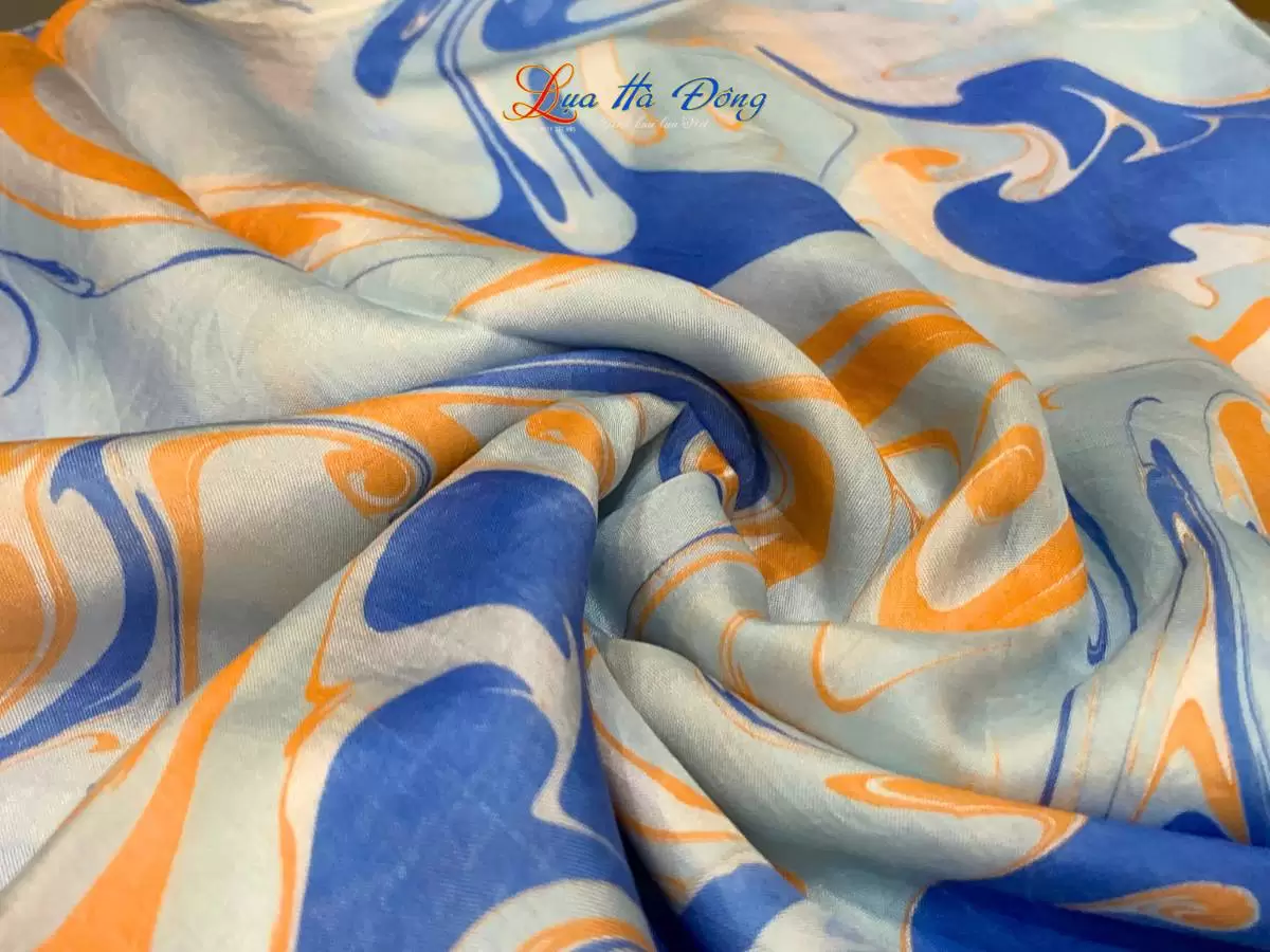 Khăn Lụa Tơ Tằm Vẽ Thủy Ấn Khăn Lụa Tơ Tằm Vẽ Thủy Ấn