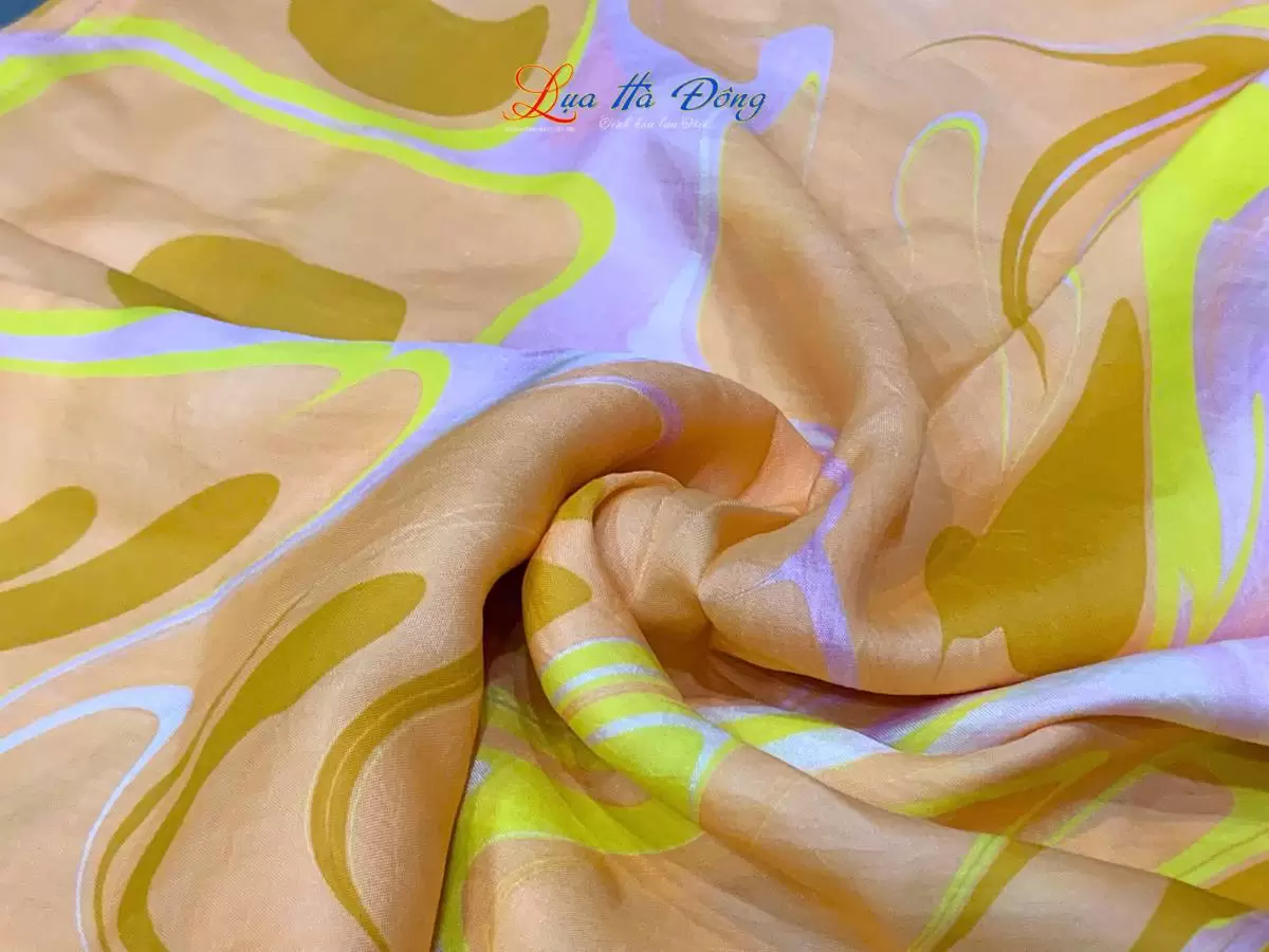 Khăn Lụa Tơ Tằm Vẽ Thủy Ấn Khăn Lụa Tơ Tằm Vẽ Thủy Ấn