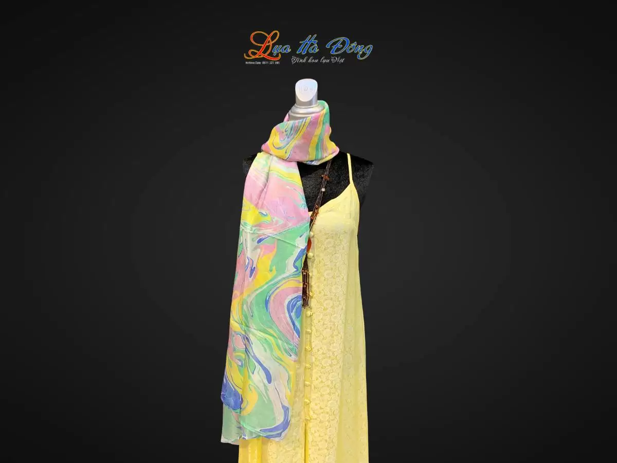 Khăn Lụa Tơ Tằm Vẽ Thủy Ấn Khăn Lụa Tơ Tằm Vẽ Thủy Ấn