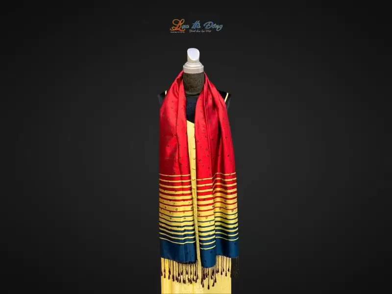 Khăn Lụa Lá Dâu