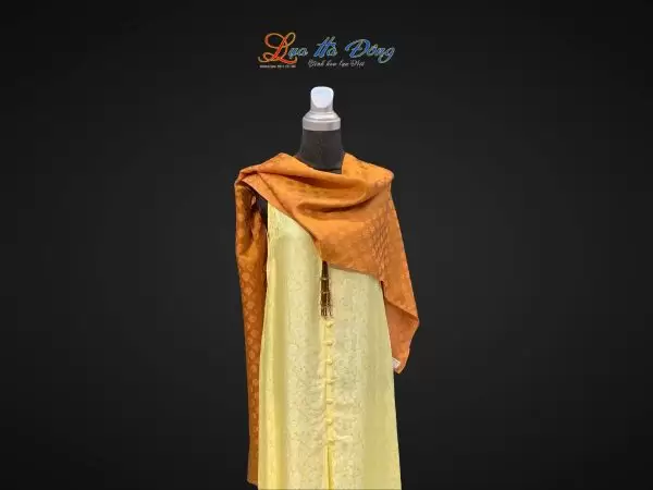 Khăn lụa dài họa tiết hoa đào vàng đồng