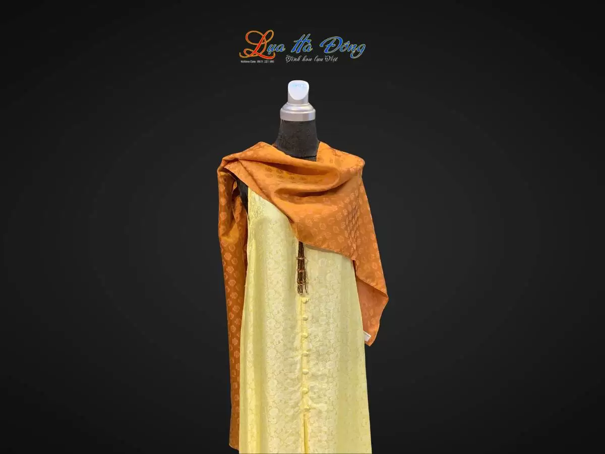 Khăn lụa dài họa tiết hoa đào vàng đồng Khăn lụa dài họa tiết hoa đào vàng đồng