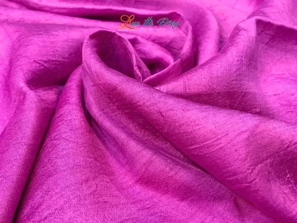Khăn lụa tơ tằm màu hồng