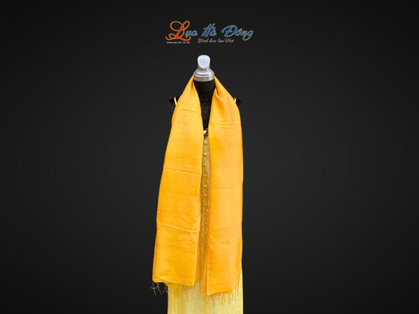 Khăn lụa tơ tằm màu vàng
