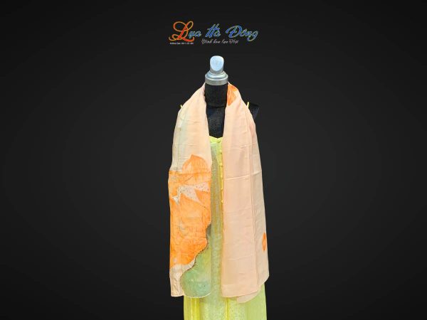 Khăn lụa tơ tằm vẽ tay hoa sen