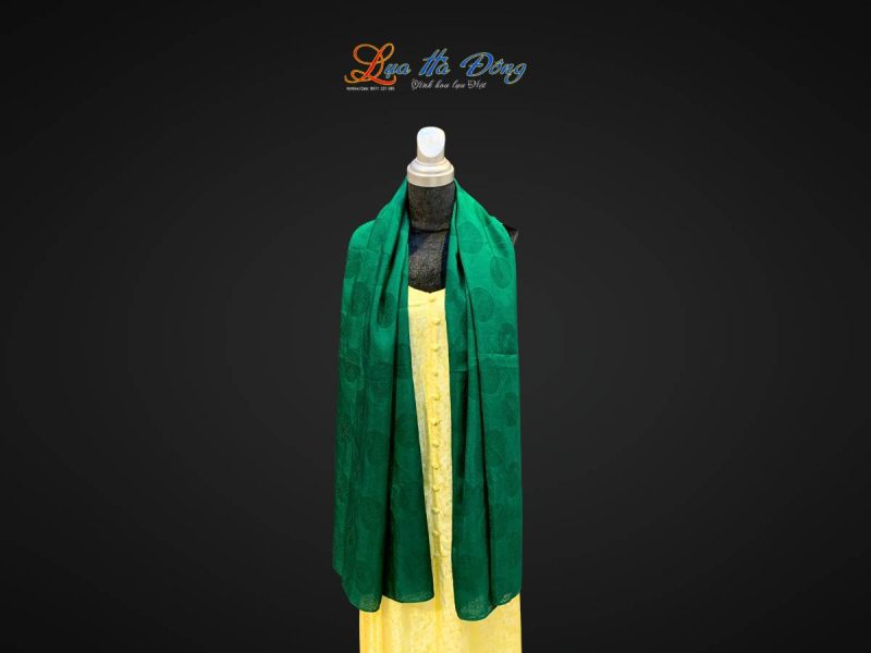 Khăn lụa vân cổ triện thọ