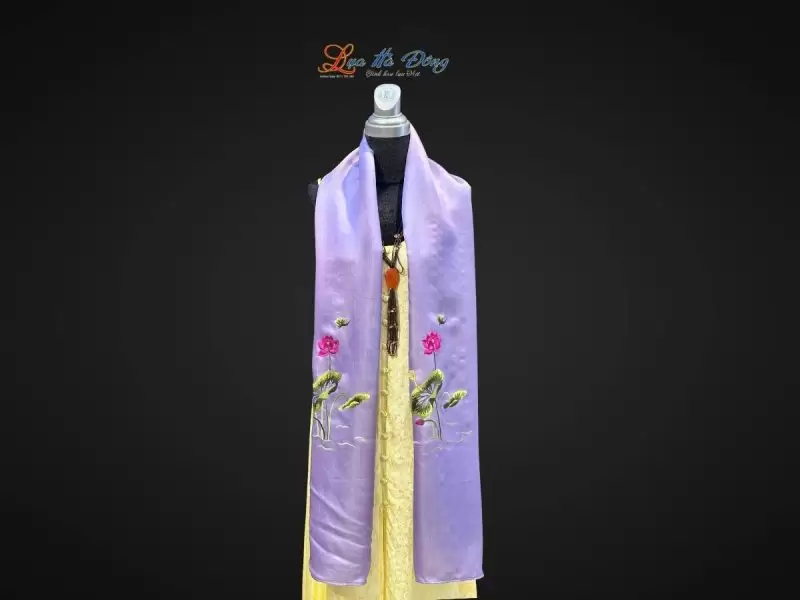 Khăn lụa thêu sen trơn tím hoa cà