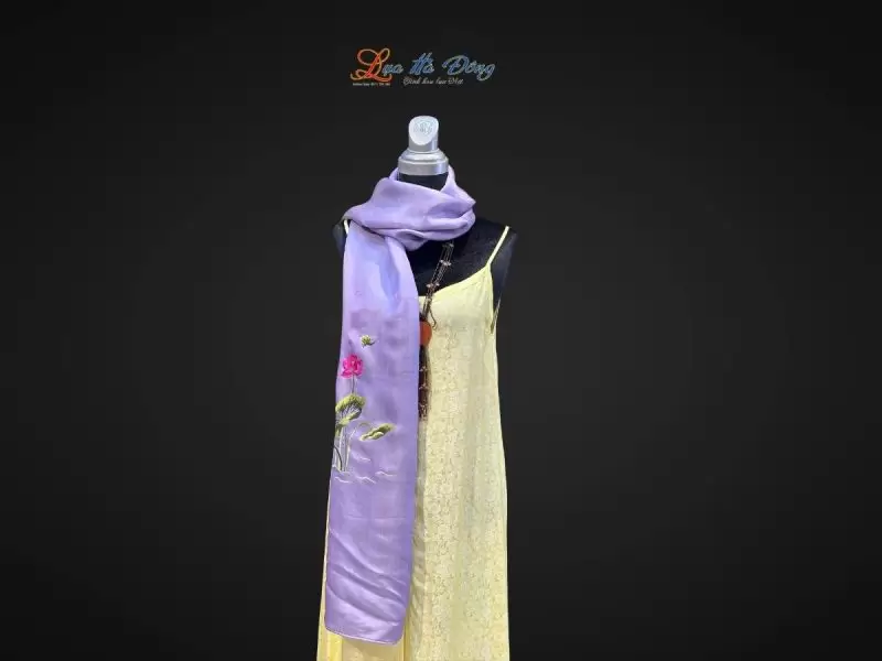 Khăn lụa thêu sen trơn tím hoa cà