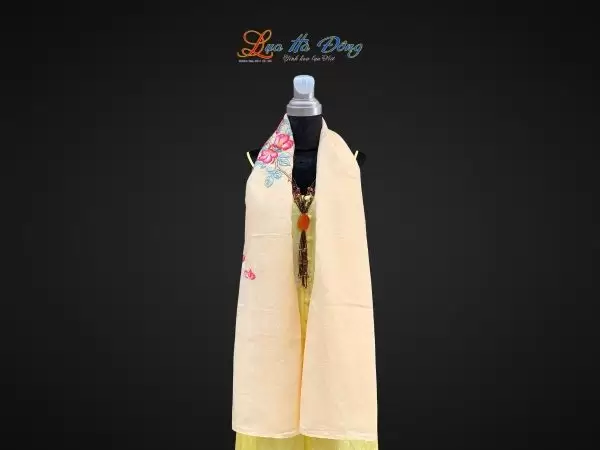 Khăn lụa vân cổ thêu tay lá cây kem