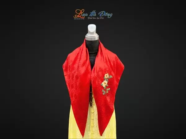 Khăn lụa thêu tay song hỷ đỏ