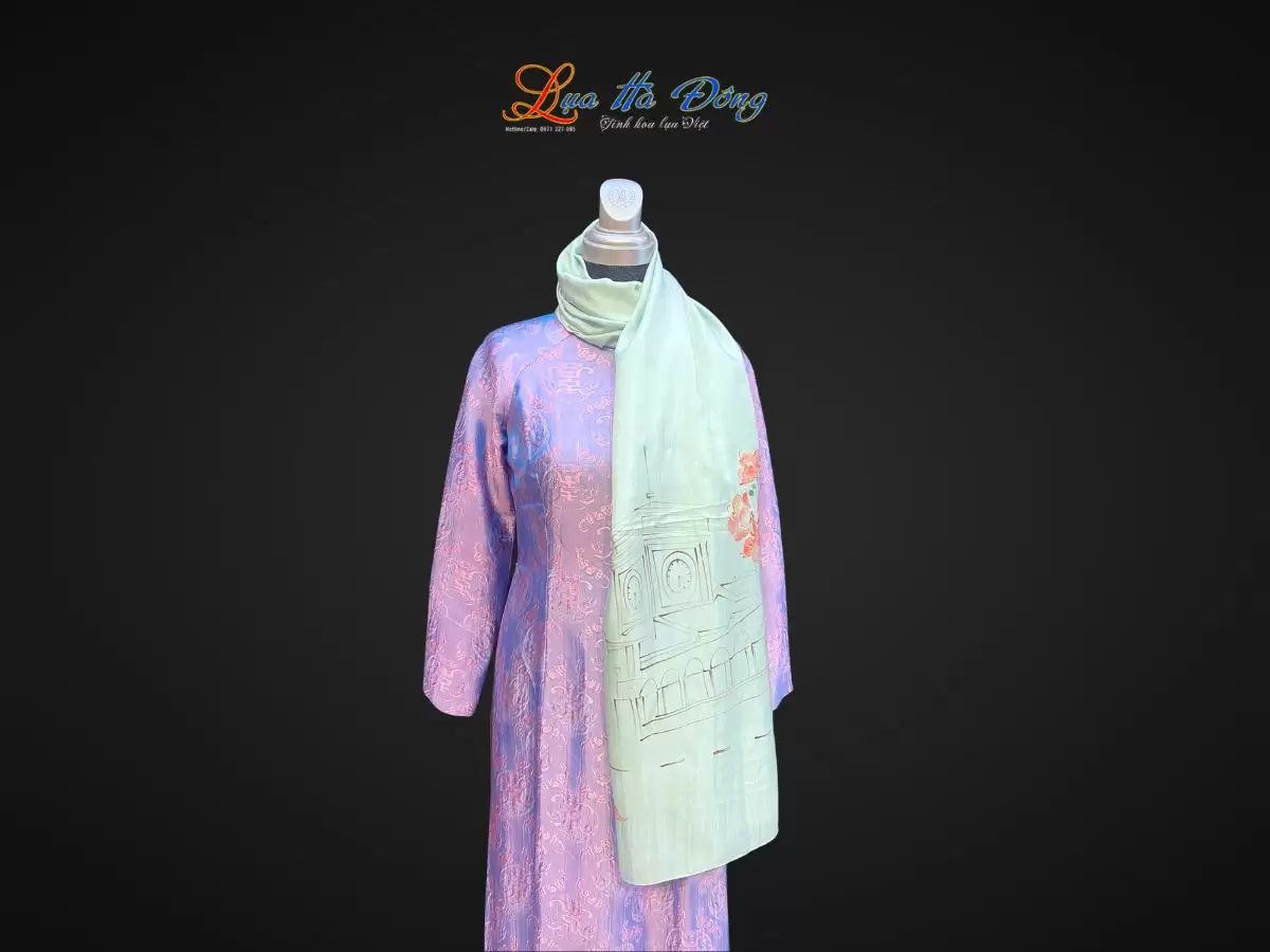 Khăn lụa tơ tằm vẽ chợ bến thành (5) Khăn lụa tơ tằm vẽ tay chợ Bến Thành