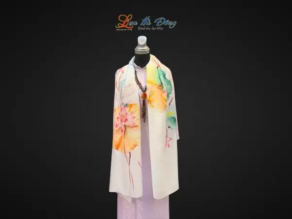 Khăn lụa tơ tằm màu trắng hoa sen