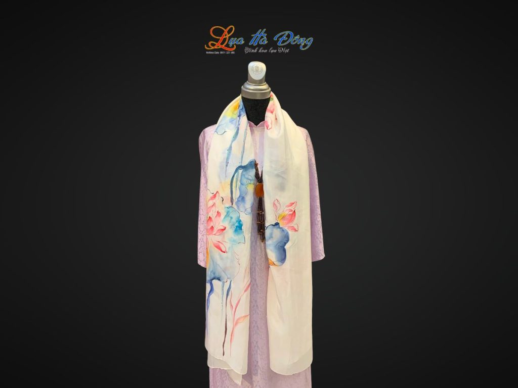 Khăn lụa tơ tằm màu trắng hoa sen