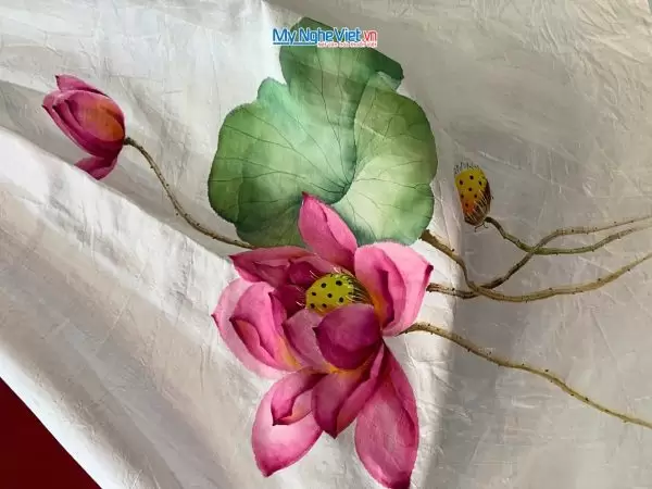 Khăn lụa tơ tằm vẽ tay hoa sen