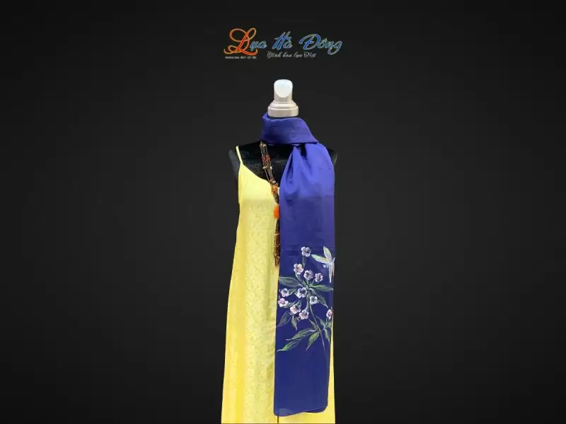 Khăn lụa tơ tằm vẽ tay