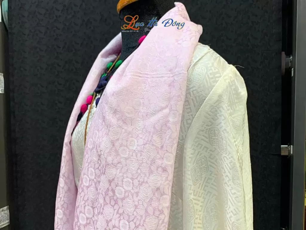 Khăn lụa tơ tằm dài họa tiết hồng thọ nhí tím hoa cà