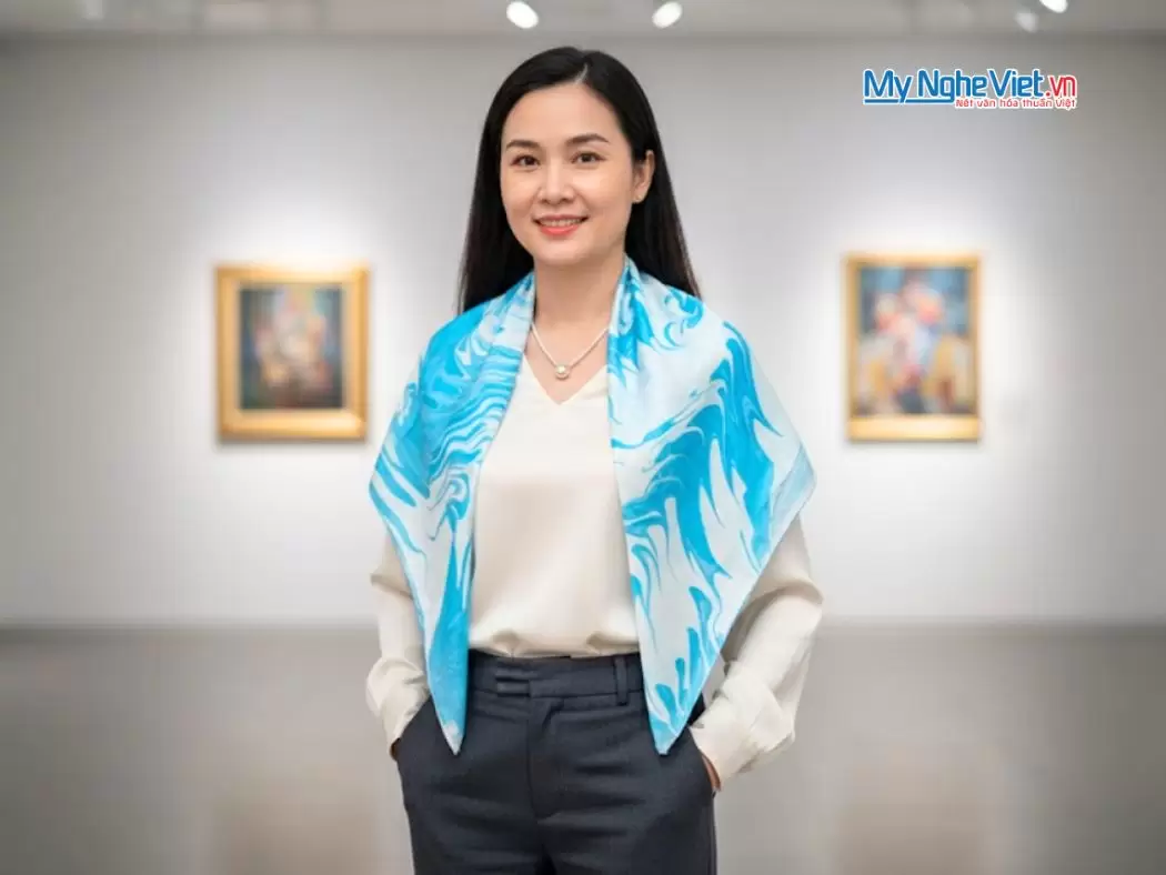 Khăn lụa tơ tằm thủy ấn (17) Khăn Lụa Vuông Thủy Ấn Tơ Tằm Màu Xanh