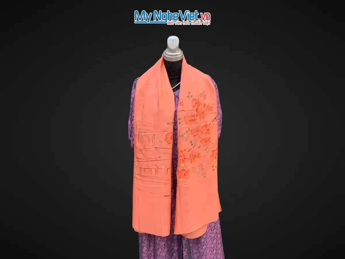 Khăn lụa tơ tằm vẽ tay chợ Bến Thành màu cam