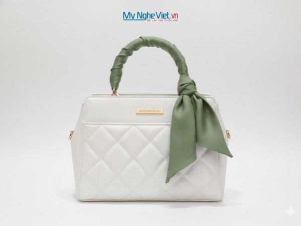 Khăn lụa vuông tơ tằm trơn màu xanh lá