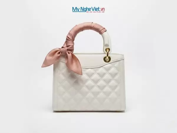 Khăn lụa vuông tơ tằm trơn màu nâu hồng