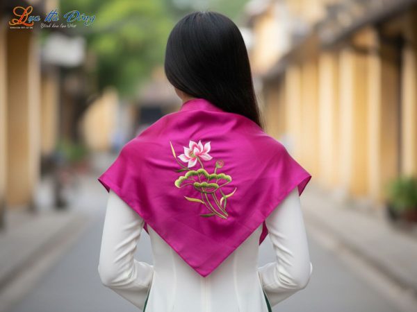 Khăn Vuông Lụa Tơ Tằm Thêu Sen Trơn Màu Tím