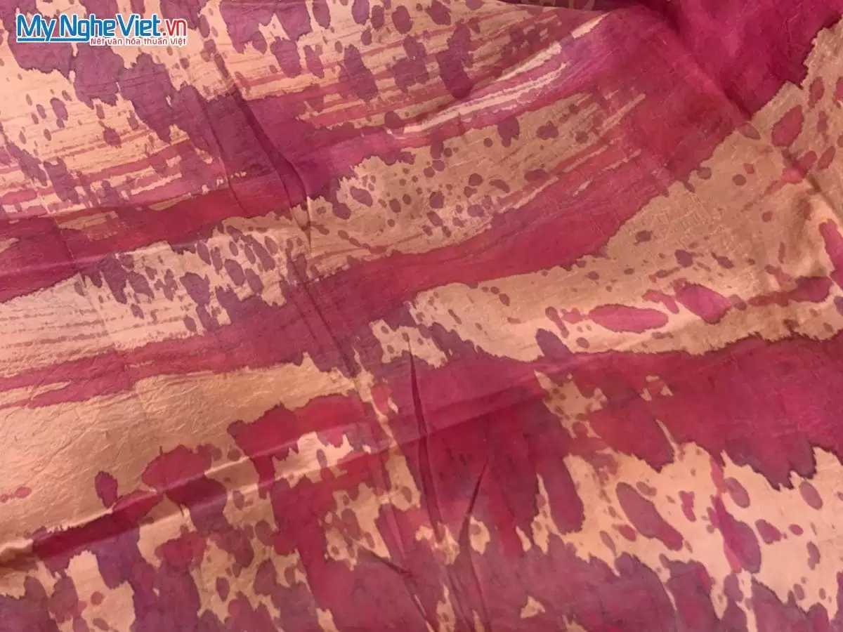 Khăn loang lụa tơ tằm