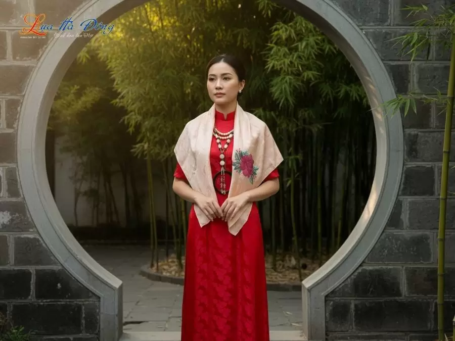 Khăn lụa thêu tay song thọ hồng phấn