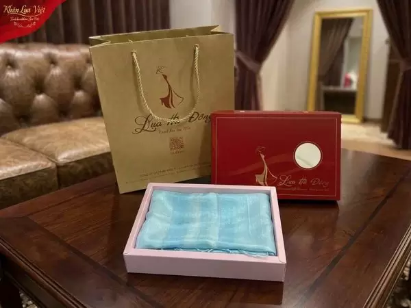 Khă lụa tơ tằm loang