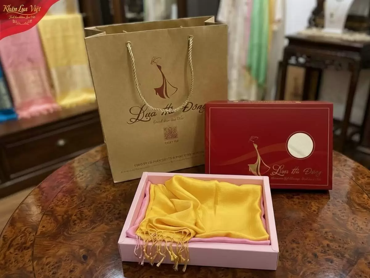 Khăn lụa tơ tằm loang