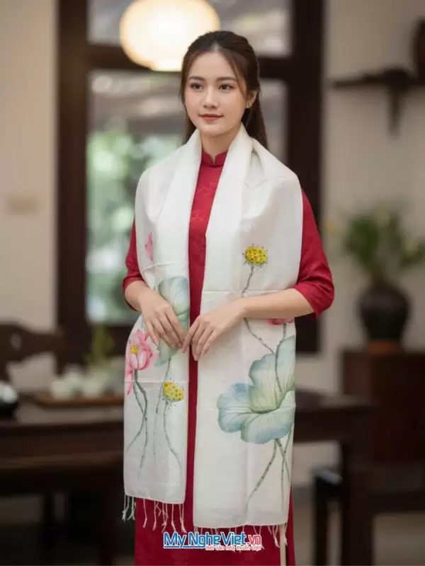 Khăn Lụa Tơ Tằm Vẽ Tay Hoa Sen Tua Rua 79x212cm KLNC79212/5