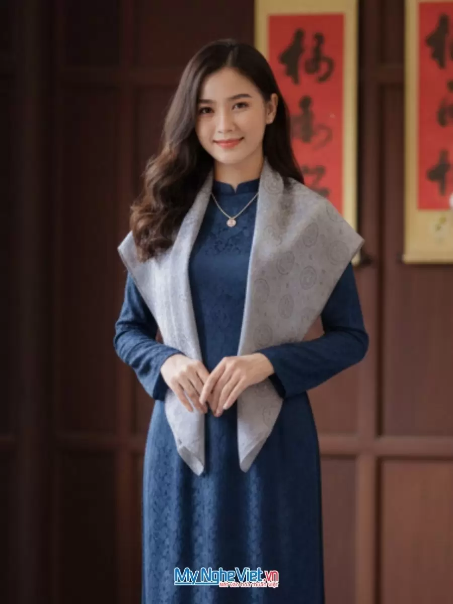 khan-lua-vuong-to-tam-theu-sen-3.jpg